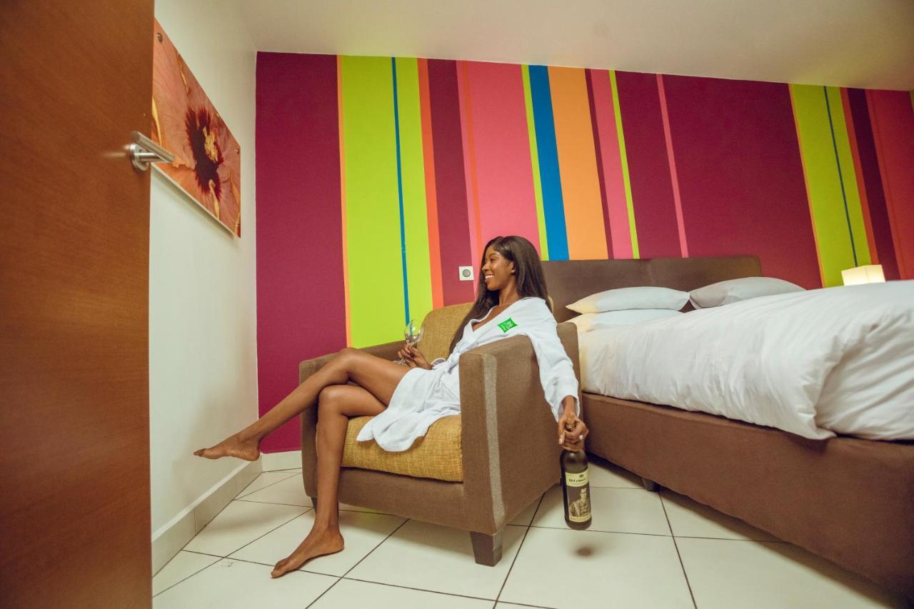 Ibis Styles Accra Airport Hotel Buitenkant foto